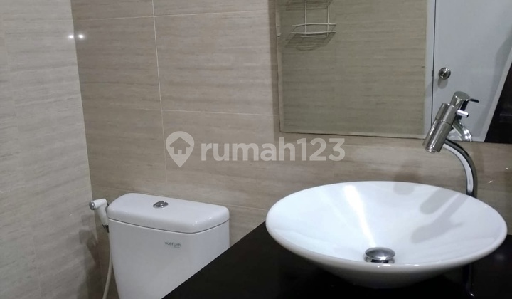 Apt Paladian Park 3 Bedroom 2