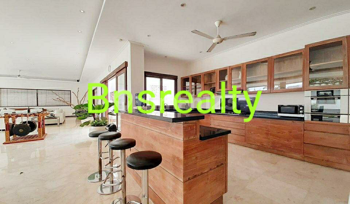 Villa Lokasi Kayu Tulang 2