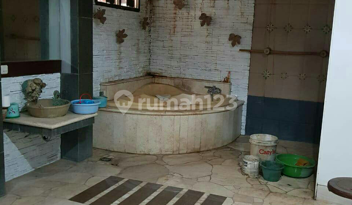 AFFORDABLE HOUSE WITH SPACIOUS LAND IN THE GREEN AREA OF GIRILOKA BSD