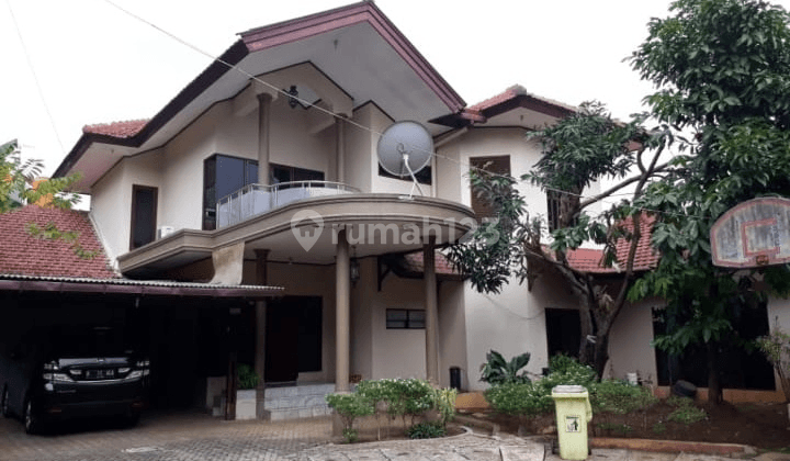 Rumah asri di dalam cluster bintaro 1