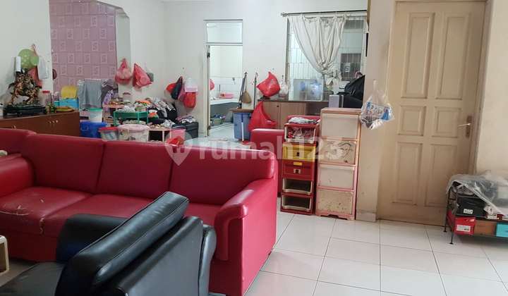 Modernland Tangerang House, in a strategic location. 2