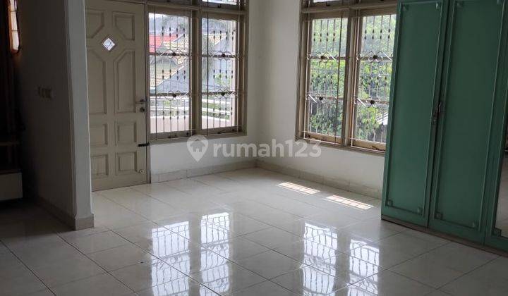 Rumah Siap Huni Hadap Barat di Duta Garden! 1