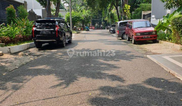 RUMAH at Jl LAMANDAU, KEBAYORAN BARU, JAKSEL 2