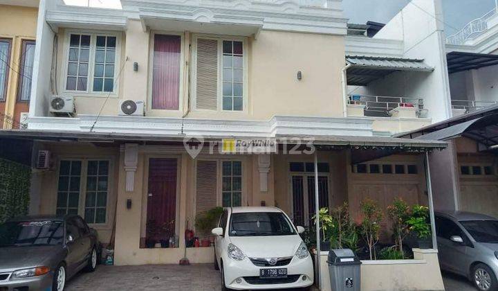 Rumah Harga Termurah dengan Rooftop Bagus Siap Huni di Pejaten 2