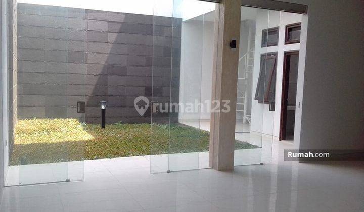 Rumah Baru Siap Huni Setraduta Hegarmanah 2