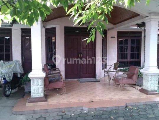 Dijual Rumah Hitung Tanah Kosong Utan Kayu 1