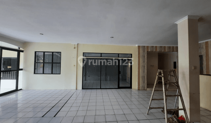 Rumah tengah kota siap huni bisa untuk usaha di Singosari pleburan Semarang tengah 2