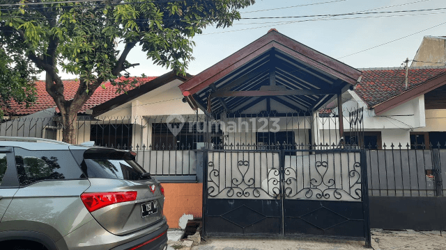 Rumah siap huni Darmo harapan indah 1