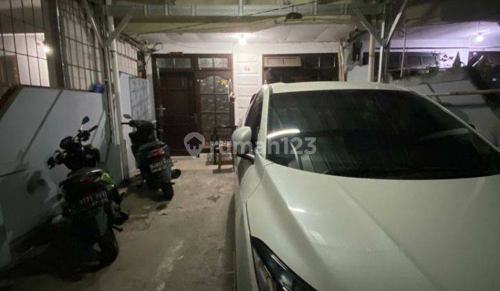 Rumah Siap Huni Bisa jadikan Kost kosan,Jakarta -R-0329 2