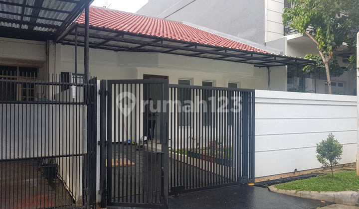 Rumah cantik. nyaman.siap huni