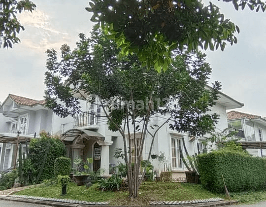 Rumah di Taman provence, siap huni, bagus, hoek timur-utara 1