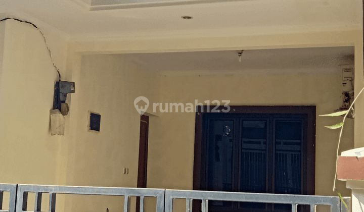 Rumah Mungil Siap Huni di Tebet Barat 2