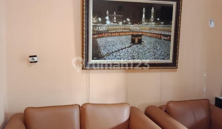 Rumah Bagus Unfurnished Sertifikat Hak Milik di Jatihandap, Bandung 2