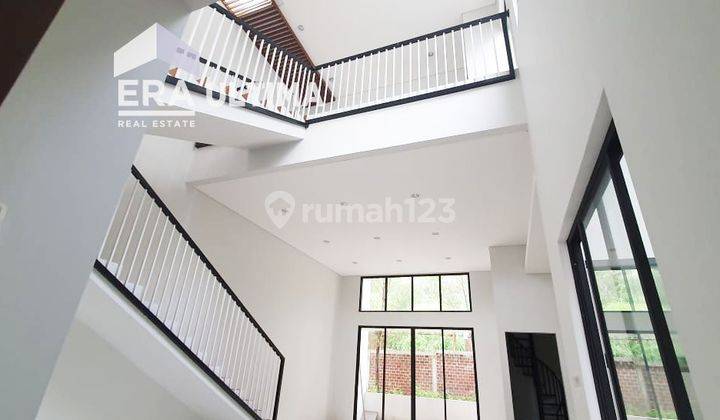 Rumah Sejuk Terawat di Setiabudi 2