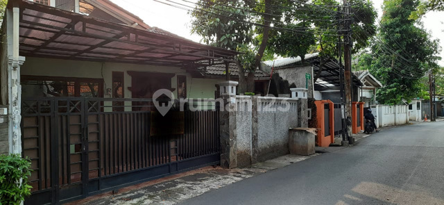 Rumah Strategis Dekat Jl. T.B. Simatupang, Pasar Minggu