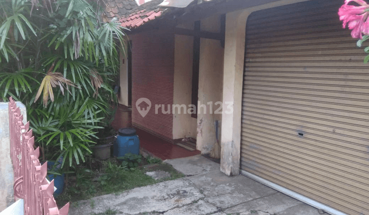 Rumah Dekat Pusat Perbelanjaan MIC 2