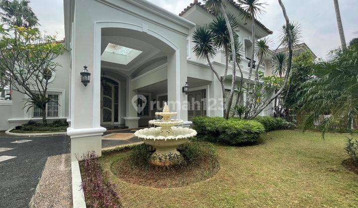 Luxury American Classic House For Lease Lippo Karawaci Area (NEGOTIABLE PRICE) 2