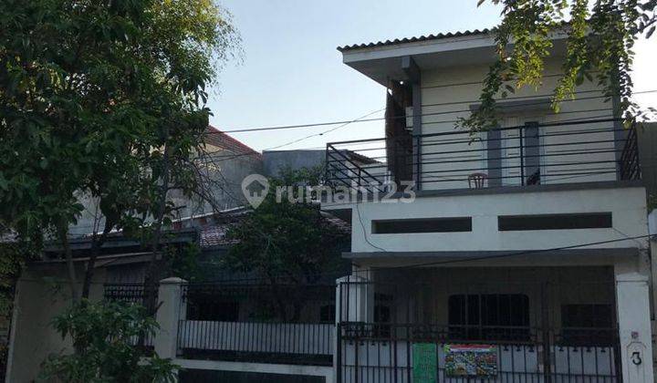 Rumah cocok untuk kost-kostan Jalan 3 mobil di Rawamangun 1