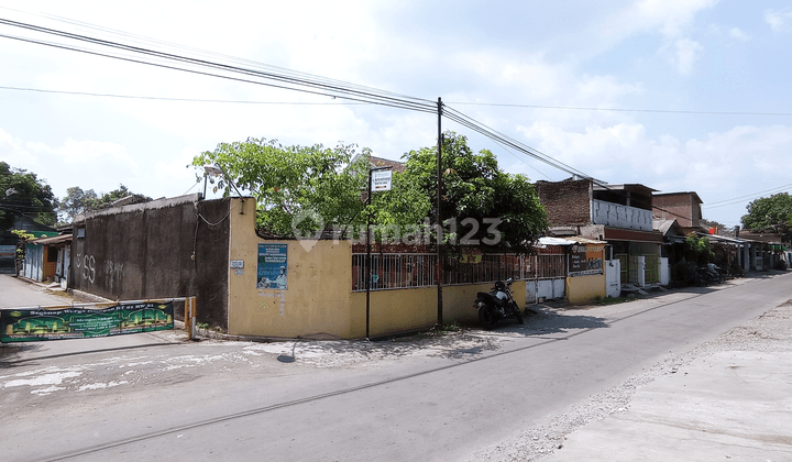 rumah kost hitung tanah di Solo baru belakang the park mall akses jalan 7 meter 2