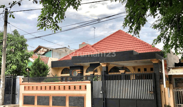 Rumah Di depan Jalan Utama Perumnas 3 Tangerang 1