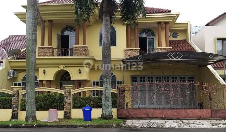 Rumah bagus row jalan besar Puspitaloka BSD 2