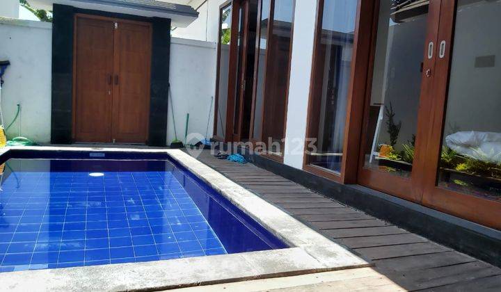 VILLA MODERN PADONAN CANGGU 1