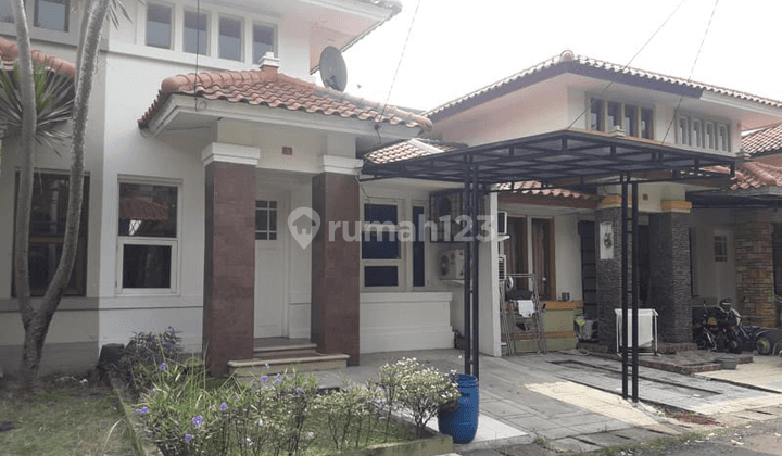 Di  Rumah Cantik di Taman Parahiyangan Lippo karawaci 1