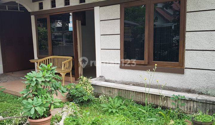 Rumah terawat dan siap pakai 1