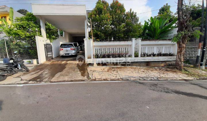 Rumah Bagus SHM Tengah Kota di Menoreh, Semarang Dekat Rs Kariadi 1