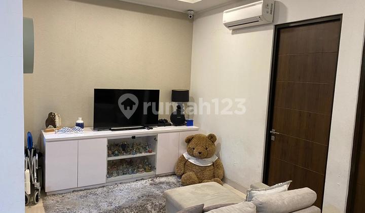 Nice House at Affordable Price Fully Furnished in Gading Serpong @Serenade Lake Paramount 2