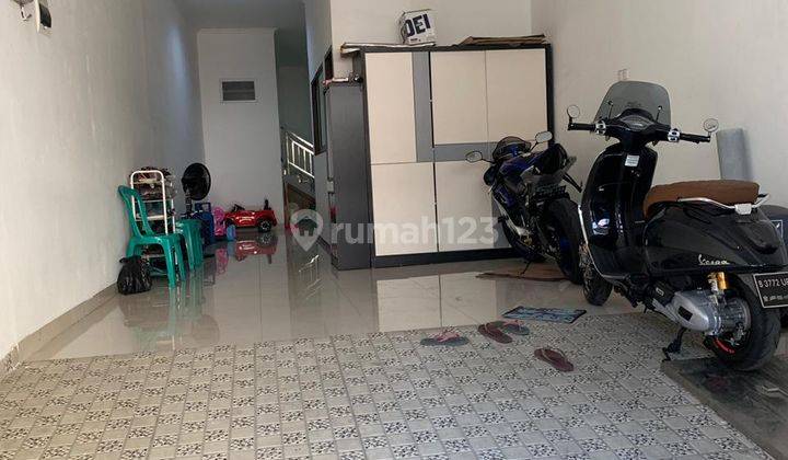 IP2361: Rumah Jelambar Kondisi Furnish dan Siap Huni 1