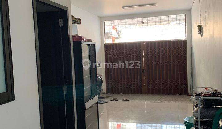 IP2361: Rumah Jelambar Kondisi Furnish dan Siap Huni 2