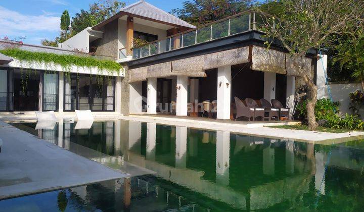 Luxury Beach View Villa in Tanjung Benoa 1