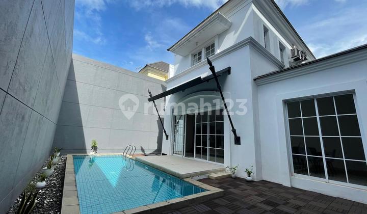 Luxury House With Pool De Park BSD City Near Nanyang School 1