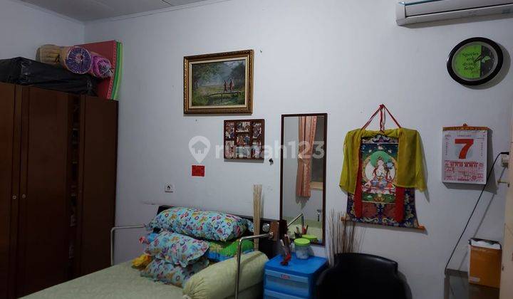 Dijual Rumah di Taman Surya 5, Jakarta Barat 1