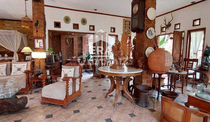 Best Deal Rumah Asri nuansa Bali, hoek, Kopo Permai Bandung 1