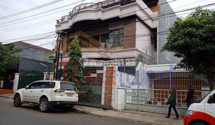 Rumah di Singosari, Semarang Selatan (Yl1086) 2