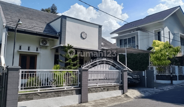 RUMAH CANTIK DAN ASRI DI PURWOMARTANI 1