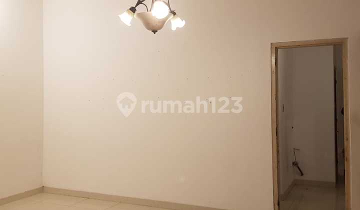 Rumah Area Menteng. Langka. Jarang Ada. Lokasi Strategis 2