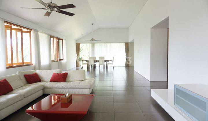 LUXURY HOUSE RESOR DAGO PAKAR BANDUNG UTARA BEST VIEW 1