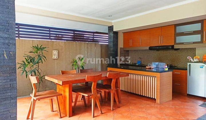 MODERN TROPICAL VILLA JL PADANGTAWANG RAYA BABAKAN CANGGU 2