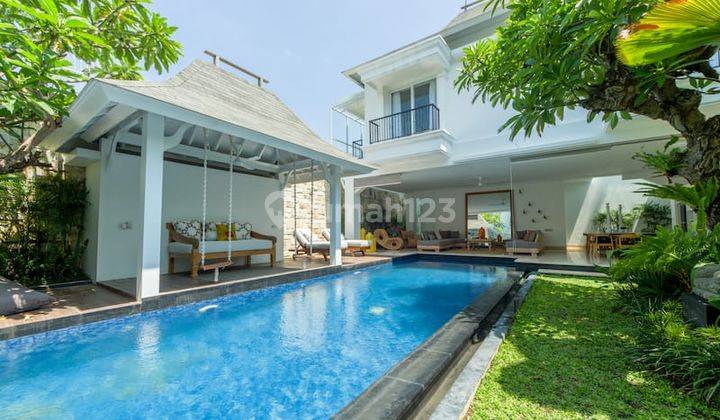 LUXURY VILLA BERAWA BEACH CANGGU 1