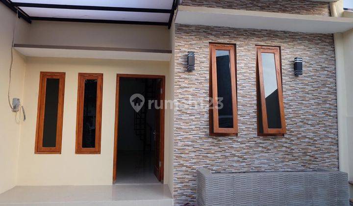 Rumah cantik baru dan strategis 1