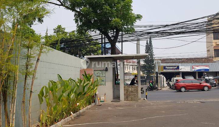 Tempat Usaha Strategis Daerah Setiabudi, Bandung 2