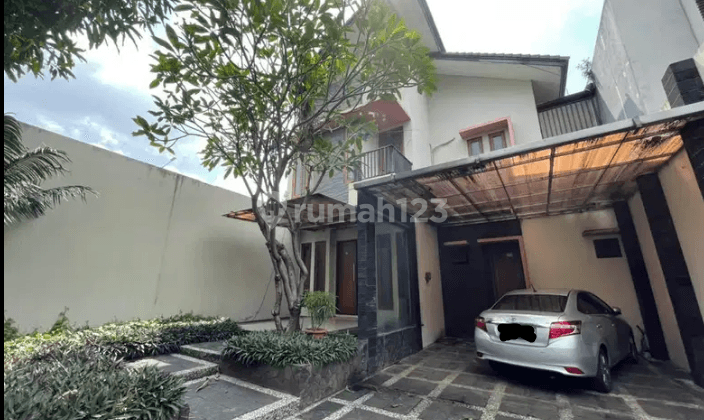 NICE TOWNHOUSE DEKAT PANGERAN ANTASARI DI CIPETE JAKARTA SELATAN 1