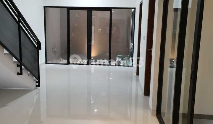 Rumah Baru Minimalis Sayap Buah Batu 2