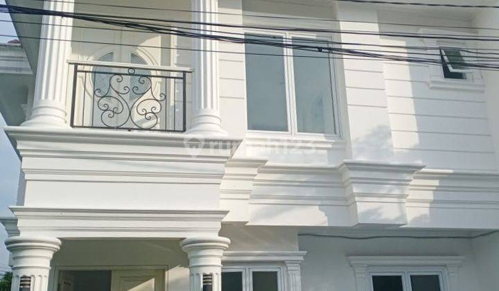 Rumah di pejaten jakarta selatan 1