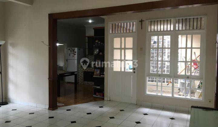 Rumah posisi di hook Bintaro 2