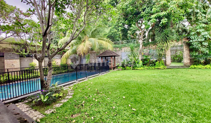 Ampera Stand Alone House With Amazing Garden And Pool Ajh04015