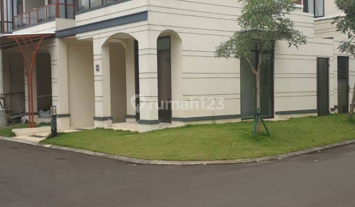 Rumah siap huni Lavon Swancity Cluster Allura 2